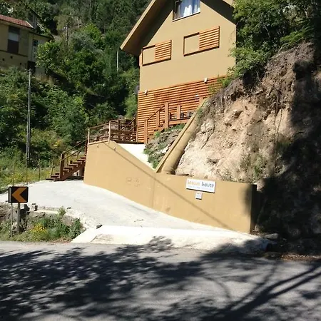 Brown House Alpehytte *