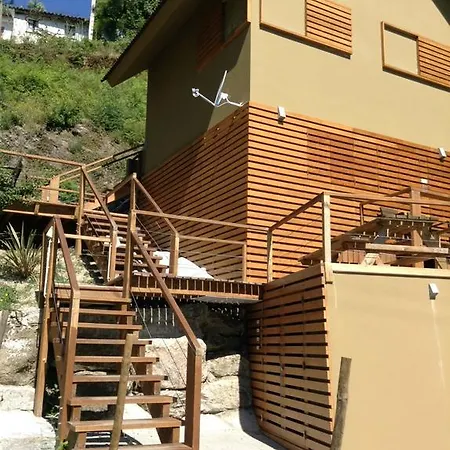 Alpehytte Brown House Geres