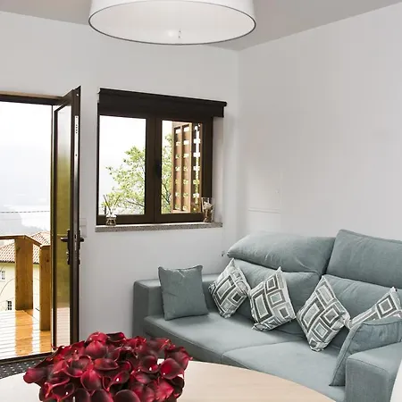 Alpehytte Brown House *